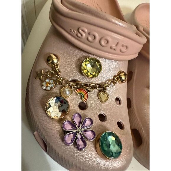 Crocs Girls Bling Chain Charm Jibbitz Classic Clog Sandals Pink Size 5 - Picture 2 of 13